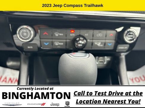 Used 2023 Jeep Compass Trailhawk w/ Trailhawk Elite Group AWD/4WD image 32