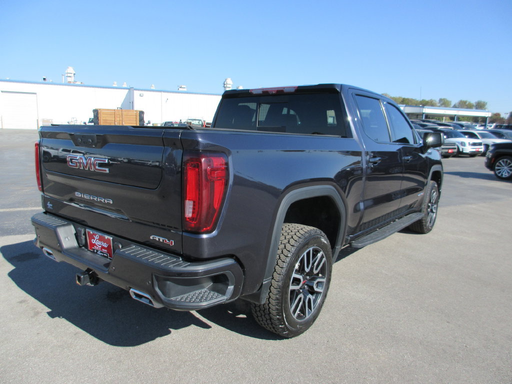 Used 2022 GMC Sierra 1500 AT4 w/ AT4 Premium Package AWD/4WD image 4