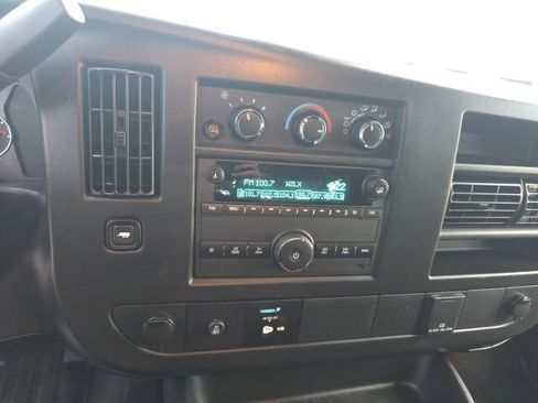 Used 2024 Chevrolet Express 2500 w/ Driver Convenience Package image 15