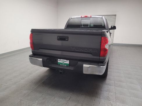 Used 2015 Toyota Tundra SR5 w/ SR5 Upgrade Package RWD image 7