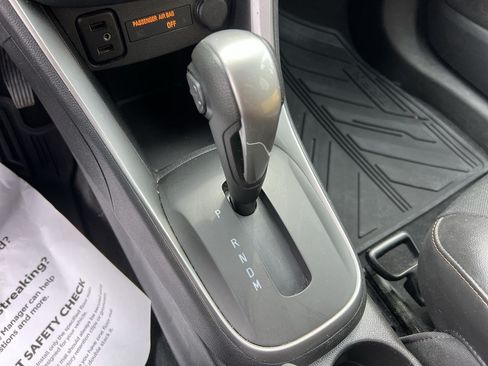 Used 2019 Chevrolet Trax LT w/ LT Convenience Package FWD image 26
