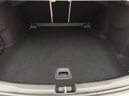 Used 2024 Mercedes-Benz C 300 Sedan image 31