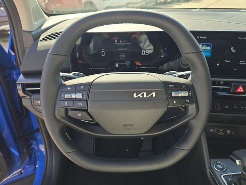 New 2026 Kia Sportage EX image 30