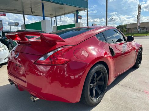 Used 2012 Nissan 370Z Coupe RWD image 5