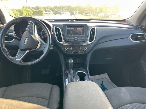 Used 2019 Chevrolet Equinox LT image 6