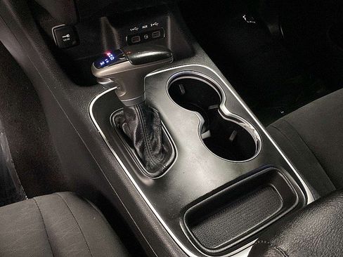 Used 2020 Dodge Durango SXT w/ 3rd Row Seating Group image 23