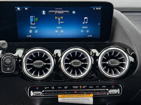 New 2026 Mercedes-Benz GLA 250 4MATIC image 15