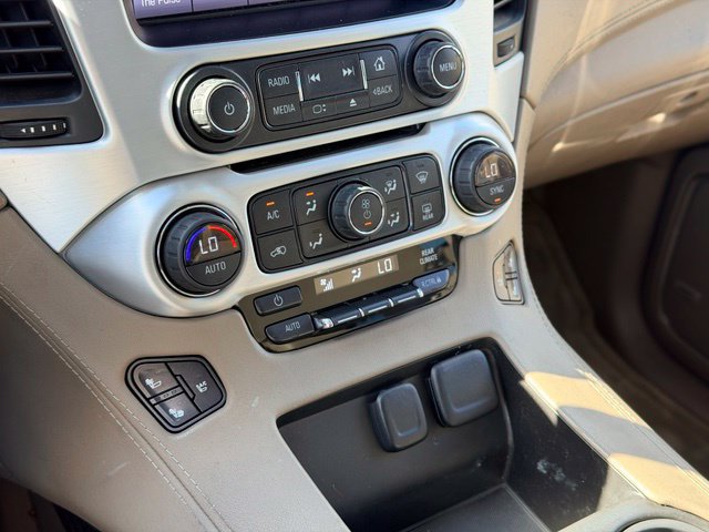 Used 2015 GMC Yukon XL SLT w/ Open Road Package AWD/4WD image 18