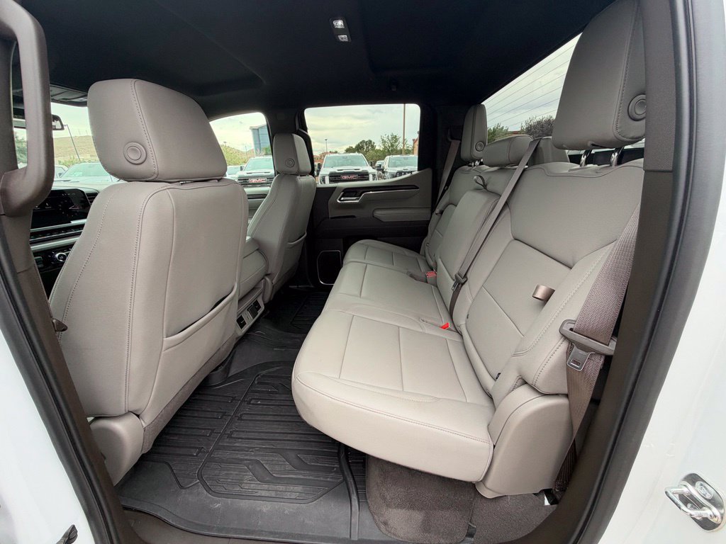 Used 2026 GMC Sierra 1500 SLT w/ X31 Off-Road Package AWD/4WD image 22