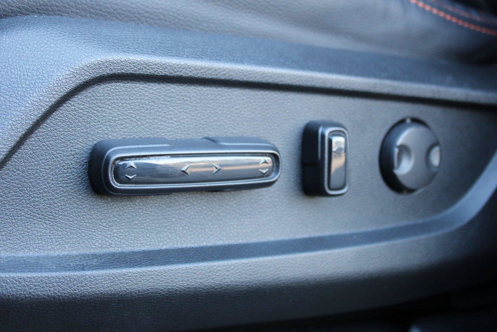 Used 2025 Honda Pilot TrailSport image 35