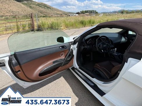 Used 2011 Audi R8 V10 AWD/4WD image 11