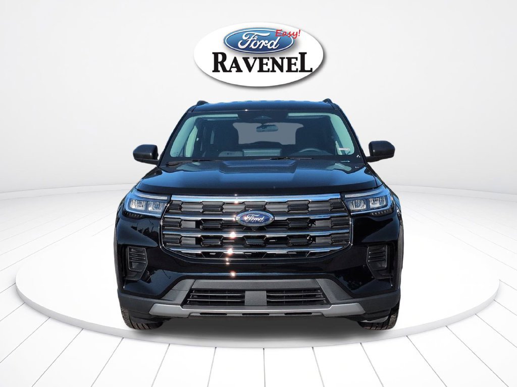 New 2026 Ford Explorer Active RWD image 9