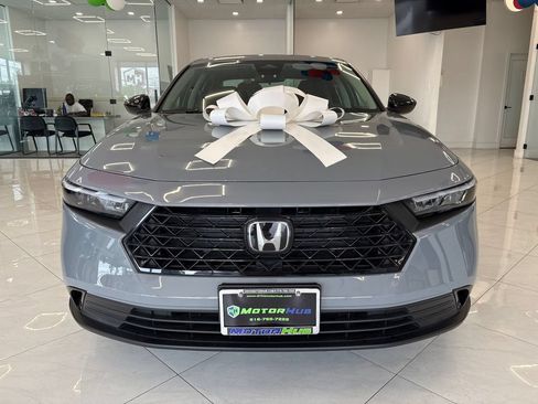 Used 2026 Honda Accord SE image 2