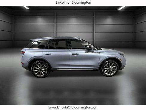 Certified 2022 Lincoln Corsair AWD w/ Premium Package image 9