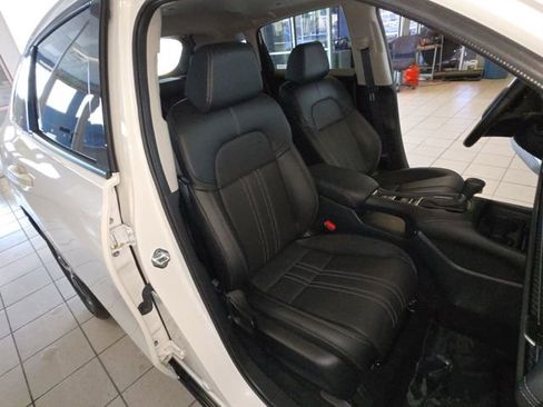 Used 2025 Honda HR-V EX-L image 24