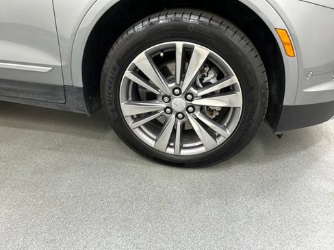 Used 2024 Cadillac XT5 Premium Luxury w/ Technology Package AWD/4WD image 31