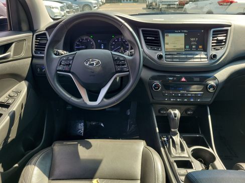 Used 2017 Hyundai Tucson SE Plus FWD image 10