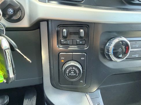 Used 2022 Ford F150 XLT w/ Equipment Group 301A Mid AWD/4WD image 21