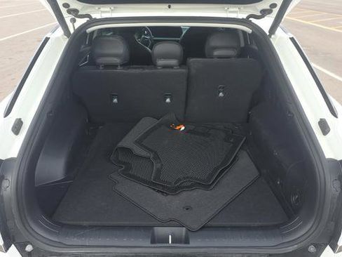 Used 2024 Kia EV6 Wind image 16