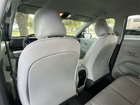 Used 2024 Hyundai Kona SEL image 23