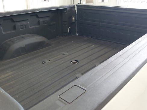 Used 2024 Chevrolet Silverado 2500 LT AWD/4WD image 27
