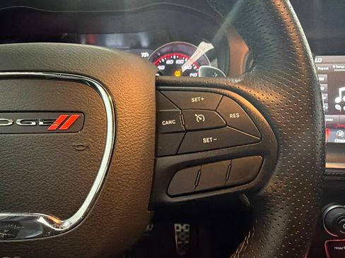 Used 2022 Dodge Charger Scat Pack RWD image 18