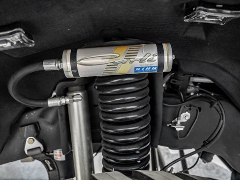 Used 2022 Ford F450 Platinum w/ FX4 Off-Road Package image 72