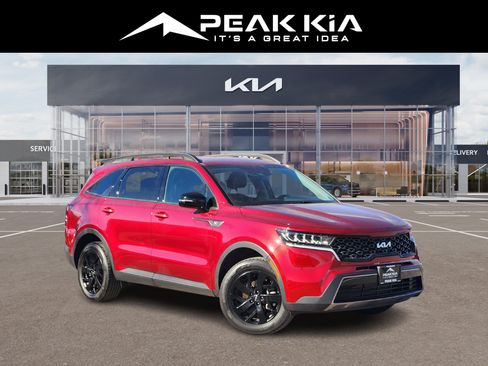 Used 2023 Kia Sorento S image 1