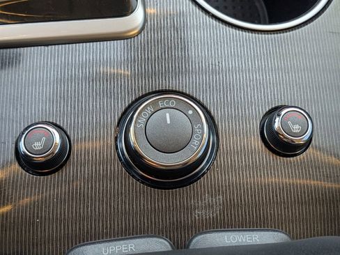 Used 2020 INFINITI QX60 Signature Edition image 26