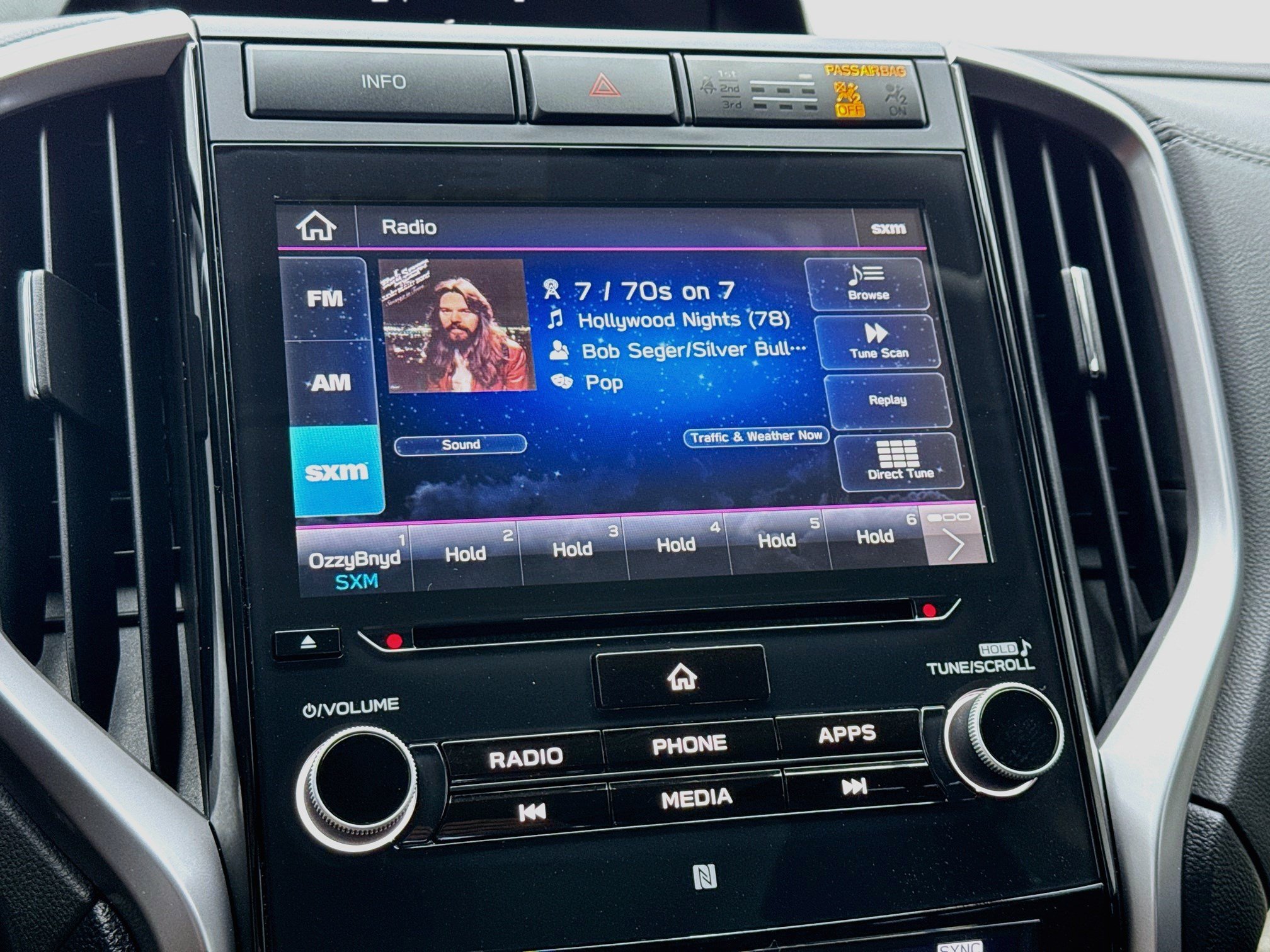 Used 2022 Subaru Ascent Premium w/ Convenience Package AWD/4WD image 11