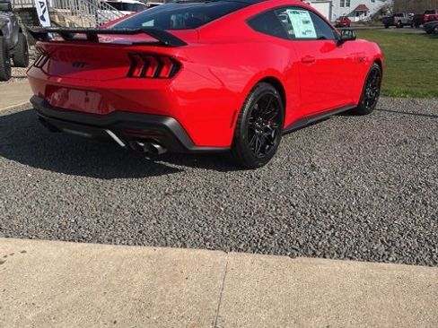 New 2026 Ford Mustang GT w/ GT Performance Package image 5