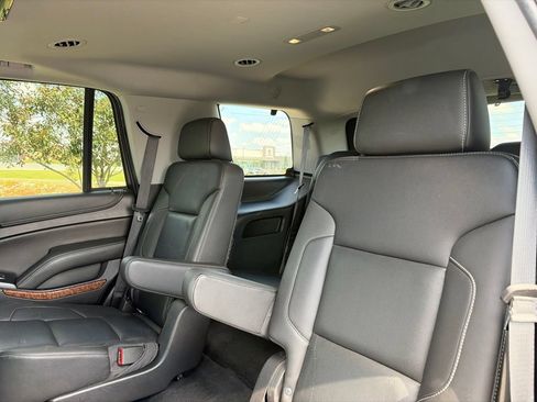 Used 2018 Chevrolet Tahoe Premier RWD image 45