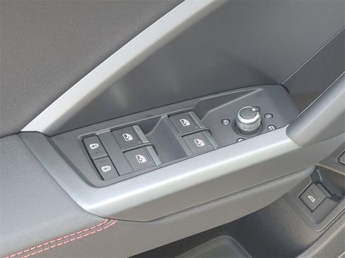 New 2025 Audi Q3 2.0T Premium Plus image 12