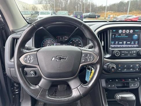 Used 2016 Chevrolet Colorado Z71 image 9
