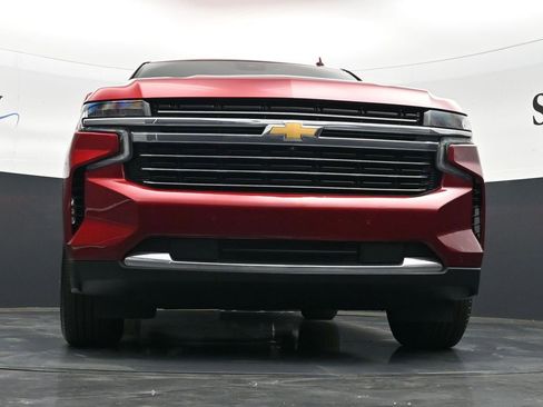 Used 2023 Chevrolet Tahoe LT w/ Luxury Package image 18