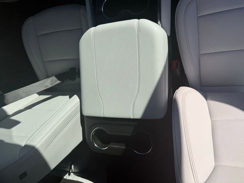 New 2025 Chevrolet Suburban Premier image 46