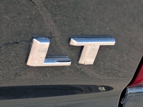 Certified 2025 Chevrolet Silverado 1500 LT image 31