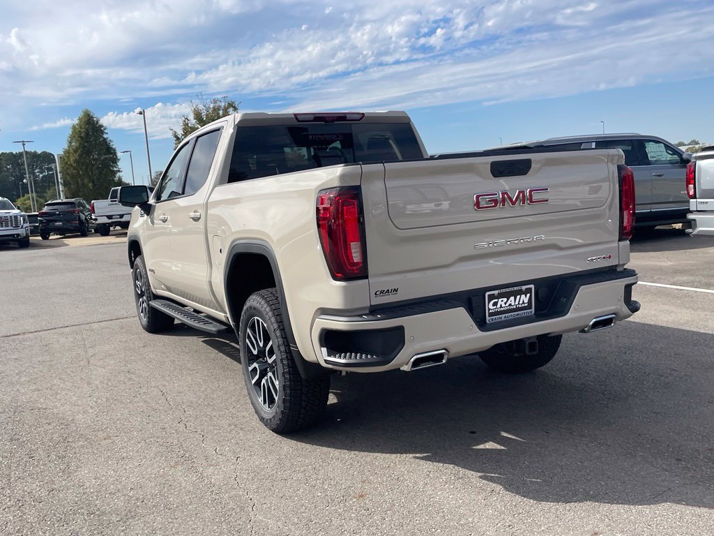 New 2026 GMC Sierra 1500 AT4 w/ AT4 Premium Package AWD/4WD image 8