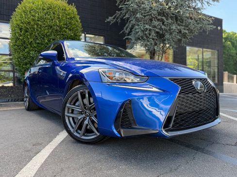Used 2019 Lexus IS 300 F Sport w/ F Sport Package image 8