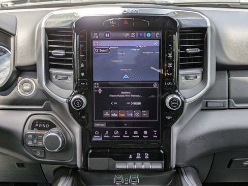 New 2026 RAM 1500 Big Horn AWD/4WD image 18