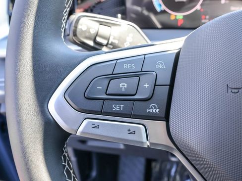 New 2026 Volkswagen Tiguan SE AWD/4WD image 27