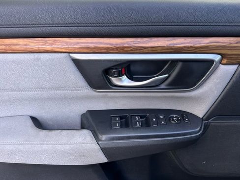 Used 2019 Honda CR-V EX image 10