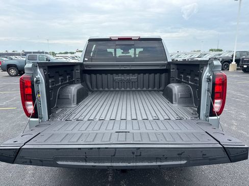 New 2026 GMC Sierra 1500 Elevation w/ Preferred Package AWD/4WD image 31