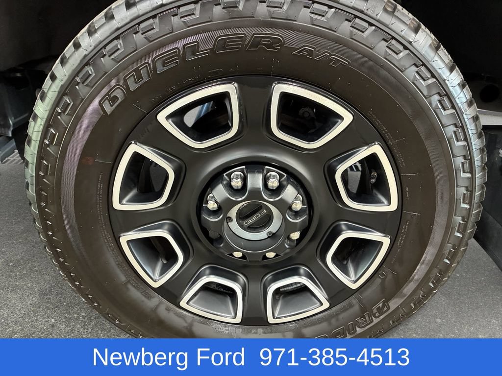 Used 2023 Ford F350 Platinum AWD/4WD image 10