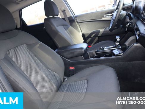 Used 2024 Kia Sportage LX image 27