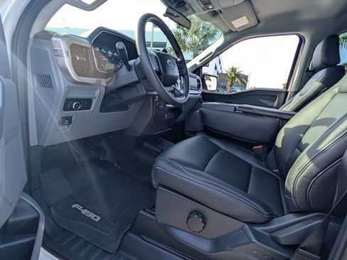 Used 2023 Ford F150 XLT w/ Trailer Tow Package image 7