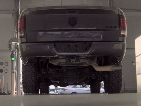 Used 2018 RAM 2500 Laramie w/ Sport Appearance Group AWD/4WD image 7
