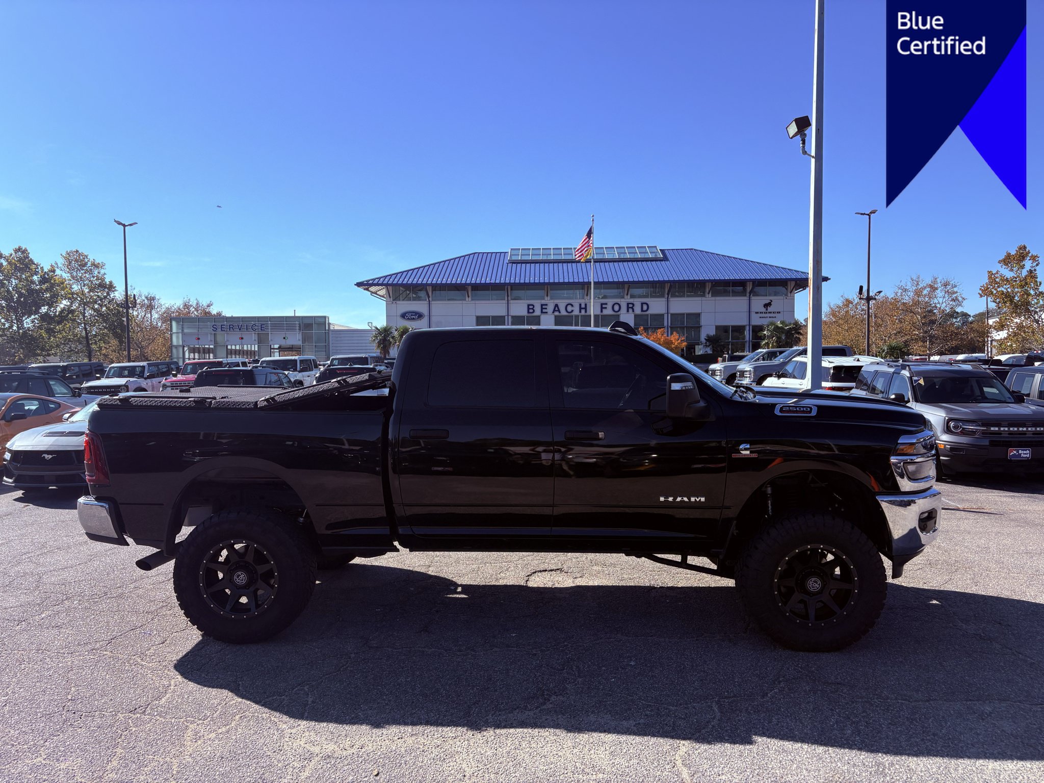 Used 2025 RAM 2500 Big Horn AWD/4WD image 4
