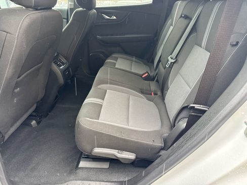 Used 2025 Chevrolet Blazer LT FWD image 20
