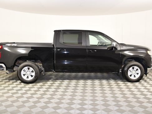 Used 2026 Chevrolet Silverado 1500 LT AWD/4WD image 4
